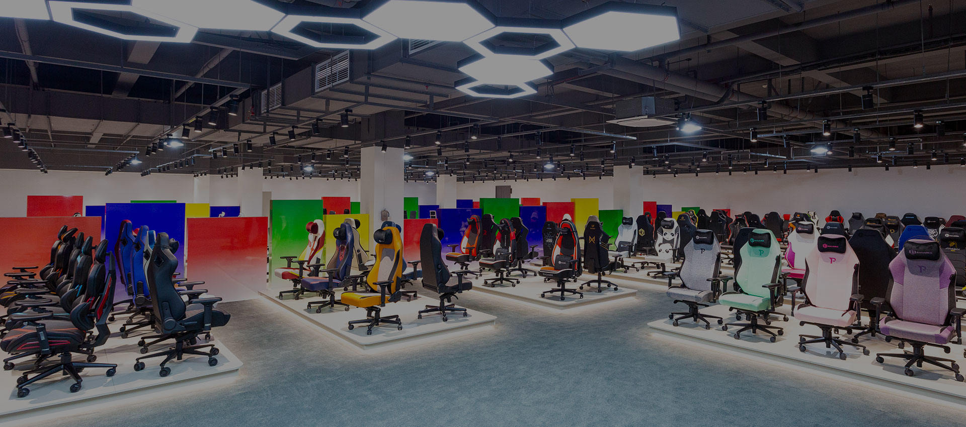 شرکت مبلمان Anji Ruixing, Ltd.